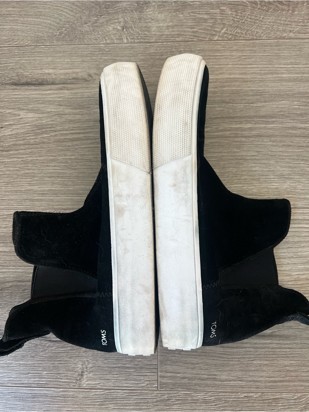 TOMS Black Slip-On Suede Sneakers - Womens 9